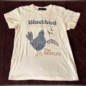 Junk Food Clothing The Beatles Blackbird Graphic Tee Size Small